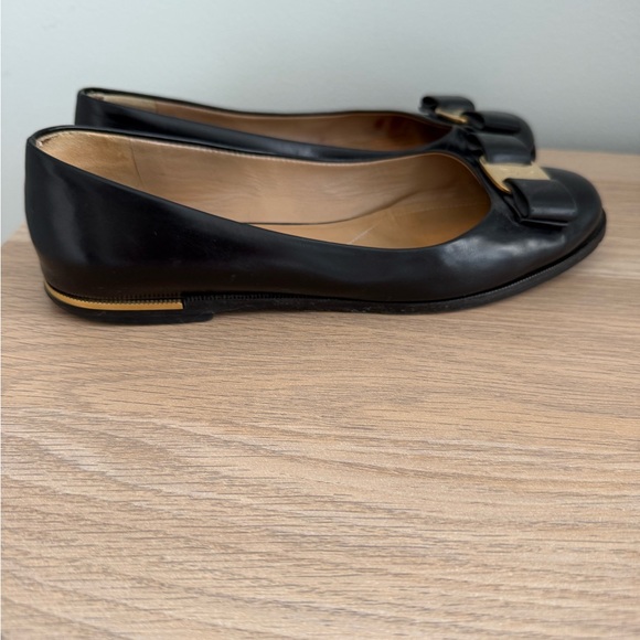 Salvatore Ferragamo Flats - Picture 2 of 8